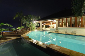 Гостиница Senyum Villa  Kuta